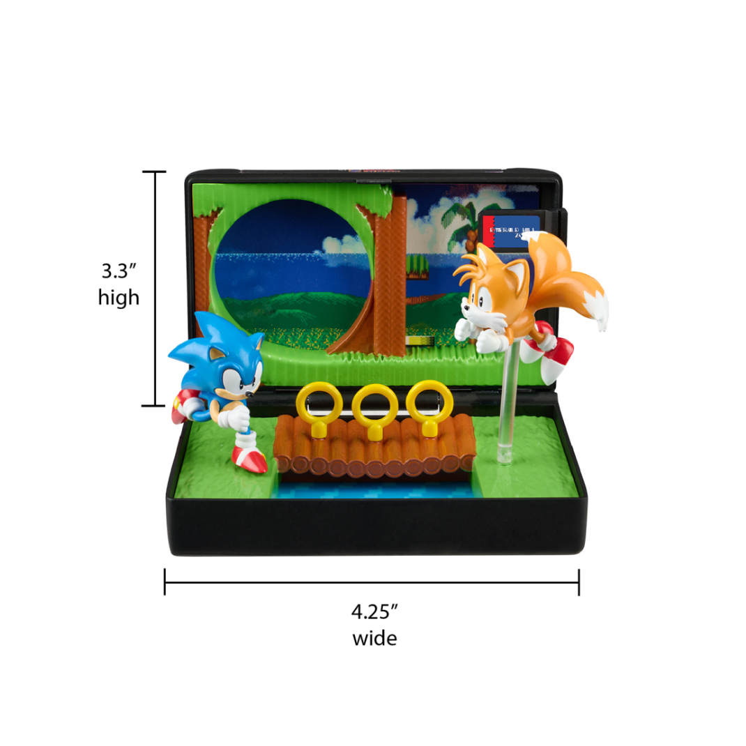 Console Heroes Sonic the Hedgehog 2 Collectible Diorama featuring Sonic in a dynamic pose with retro Sega-inspired design.