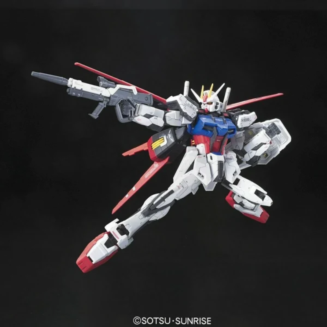 Bandai RG Aile Strike Gundam model kit box art