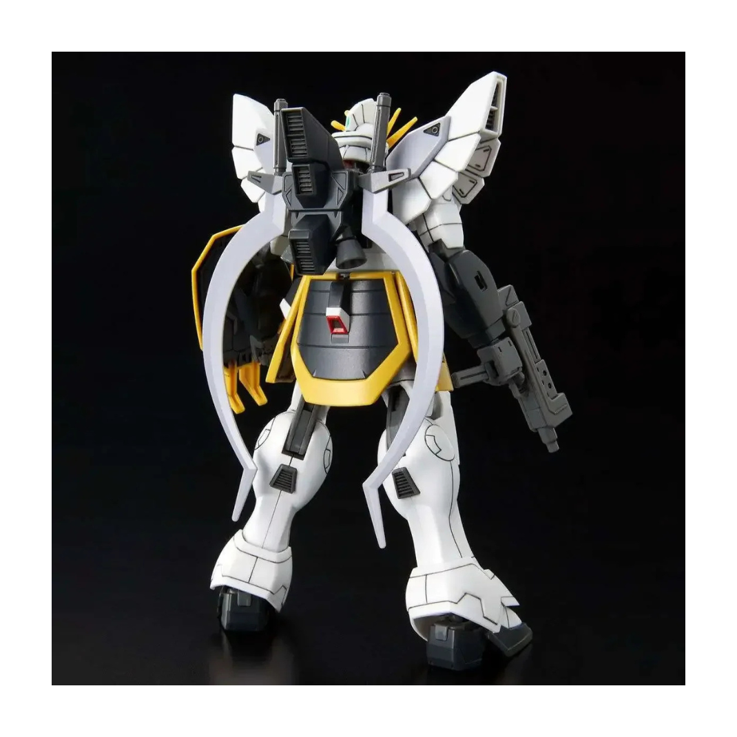 Gundam Sandrock Custom HGAC kit aiming the Beam Machine Gun.