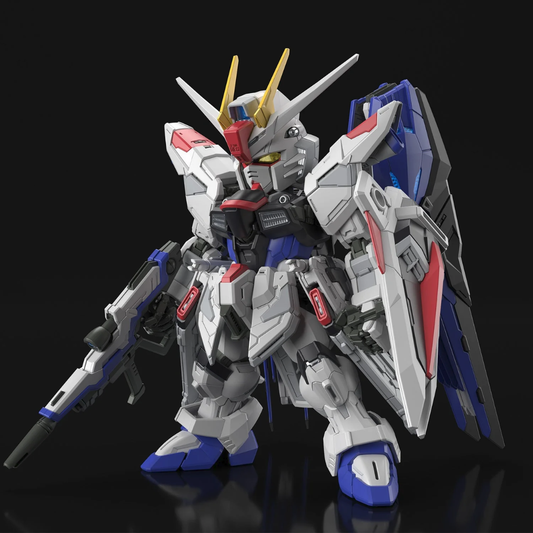 Bandai MGSD Freedom Gundam – Master Grade SD Model Kit