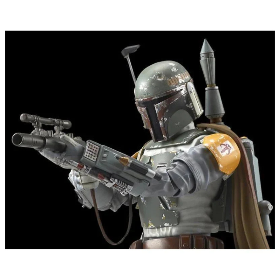 Bandai 1/12 scale Boba Fett plastic model kit (Original Trilogy version), featuring the bounty hunter in his classic weathered green and grey armor, aiming his EE-3 carbine rifle.