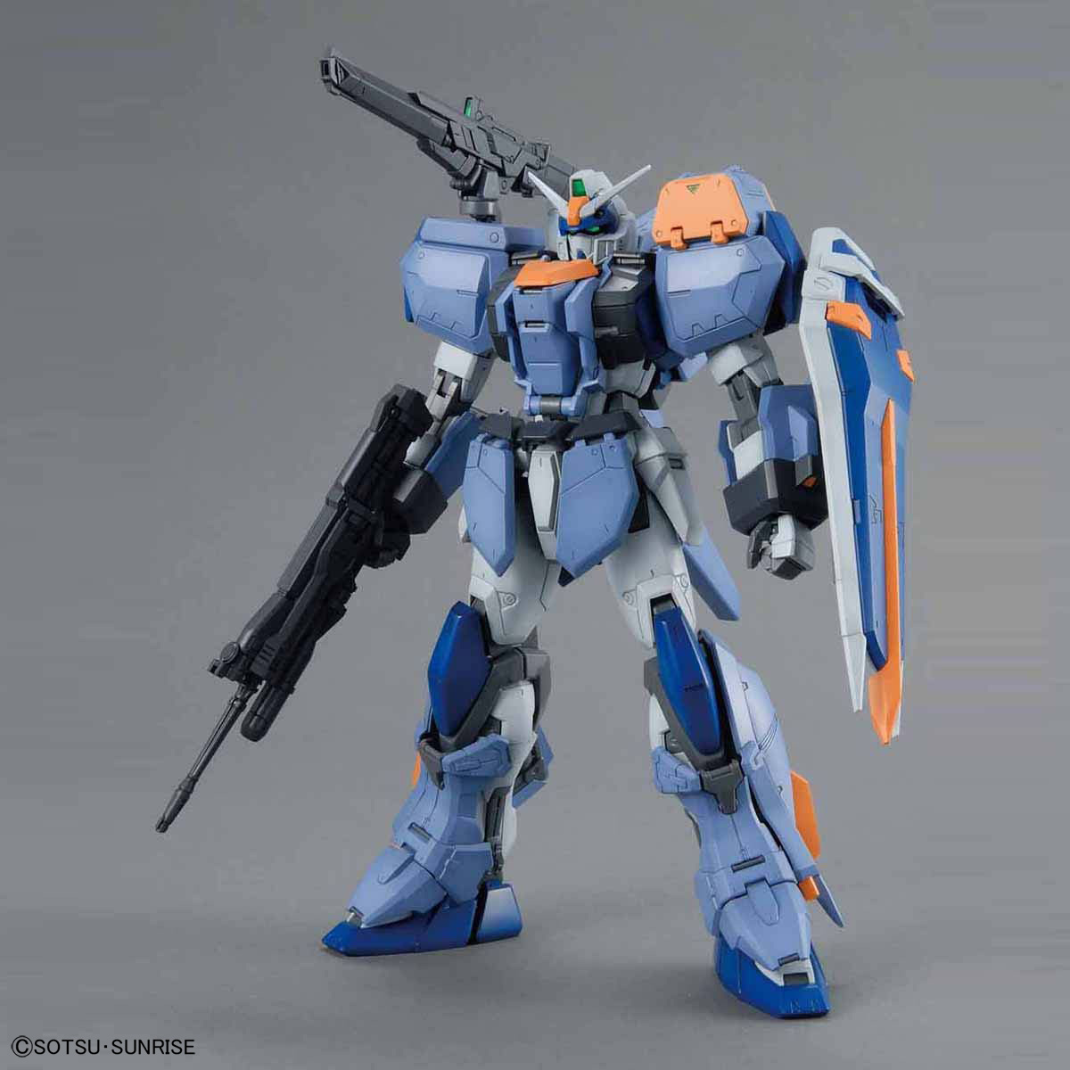 The Duel Gundam with its Assaultshroud in a neutral standing pose