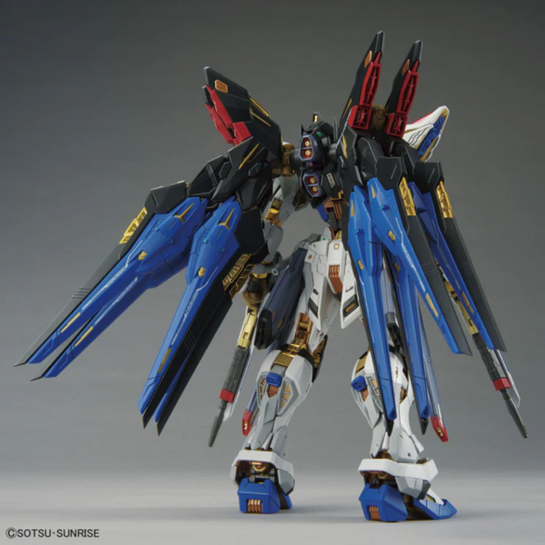 Bandai MGEX 1/100 Strike Freedom Gundam — Mobile Suit Gundam SEED Destiny | Master Grade Extreme Kit