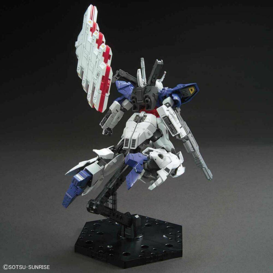Bandai Gunpla HGUC 1/144 #215 AMS-123X-X Moon Gundam | Mobile Suit Moon Gundam | High Grade Model Kit