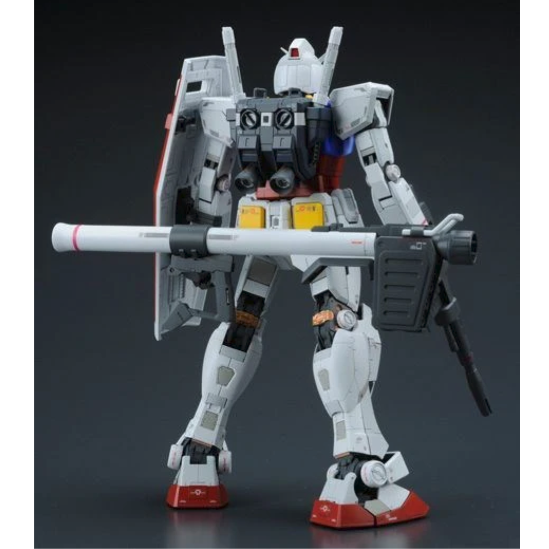 Bandai MG 1/100 RX-78-2 Gundam Ver 3.0 Master Grade Model Kit - Mobile Suit Gundam Mech