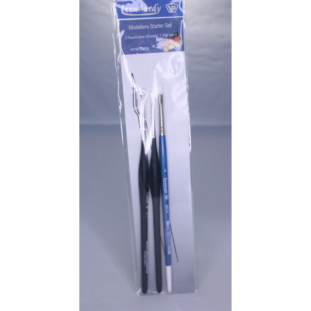The VP Leonhardy 3pc Modellers Starter Brush Set (VP22486) featuring three round synthetic brushes in sizes 0, 2, and 4 for beginner scale model painting.