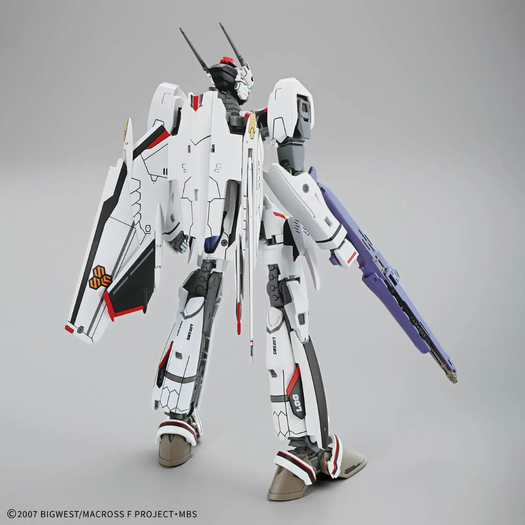 Bandai HG 1/100 VF-25F Messiah Valkyrie Alto Custom Deluxe Set — Macross Frontier Model Kit